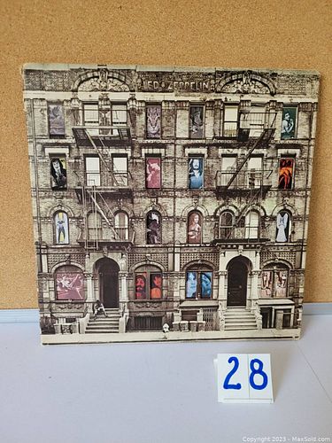 Lot #28 (1 of 7)
