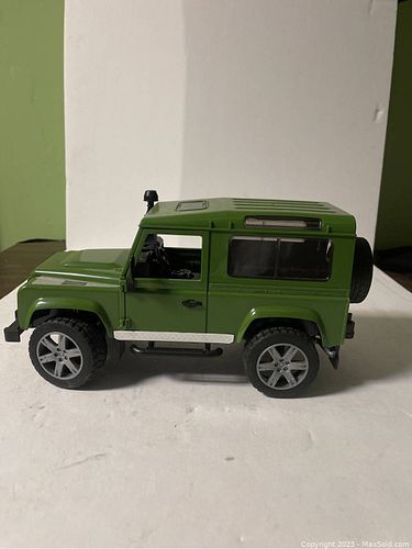 Lot #13 (1 of 7)