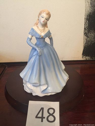 Lot #48 (1 of 6)