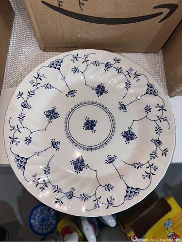 Lot #62 (1 of 5)