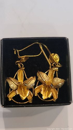 Lot #30 (1 of 6)