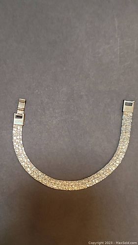 Lot #18 (1 of 5)