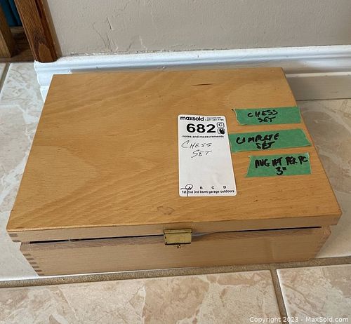 Lot #682 (1 of 6)