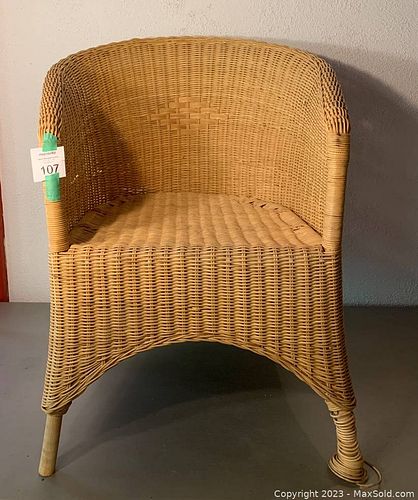 Lot #107 (1 of 3)