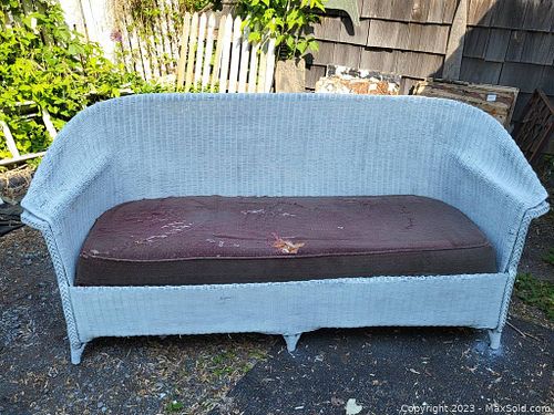 Lot #305 (1 of 16)