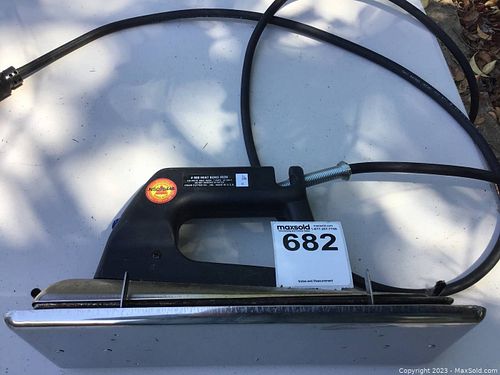 Lot #682 (1 of 3)