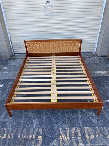 Lot #27 (1 of 9)