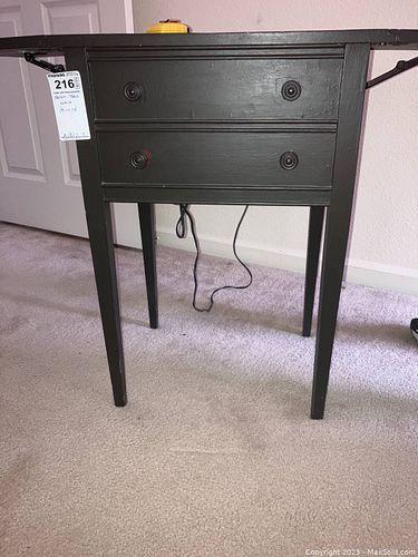 Lot #216 (1 of 9)