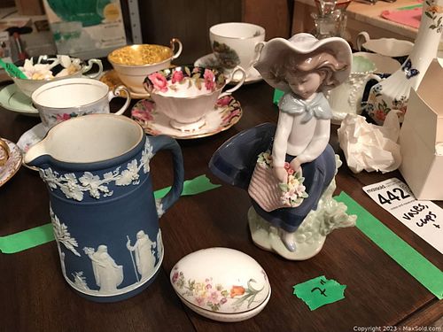Lot #441 (1 of 17)