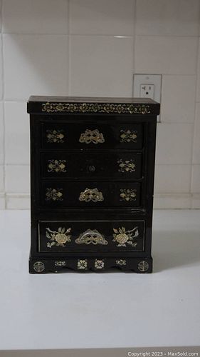 Lot #58 (1 of 6)