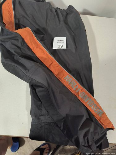 Lot #39 (1 of 1)