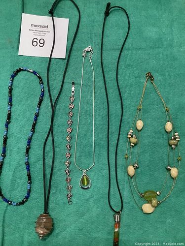 Lot #69 (1 of 6)