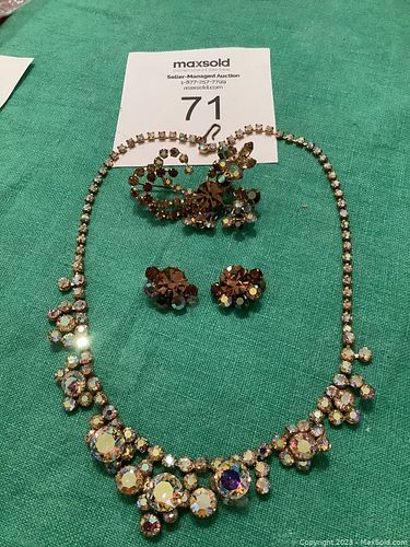 Lot #71 (1 of 6)