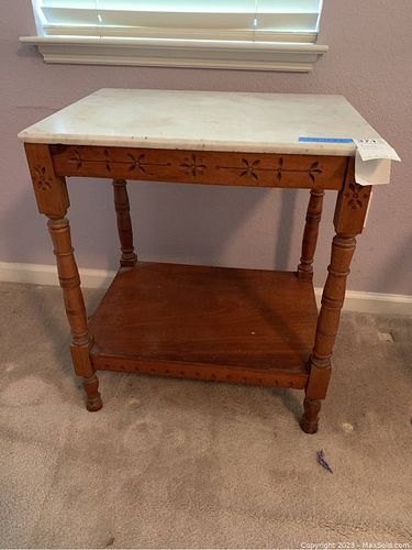 Lot #371 (1 of 5)