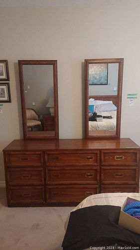 Lot #829 (1 of 12)