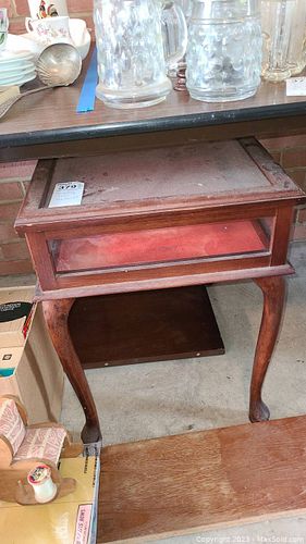 Lot #379 (1 of 8)