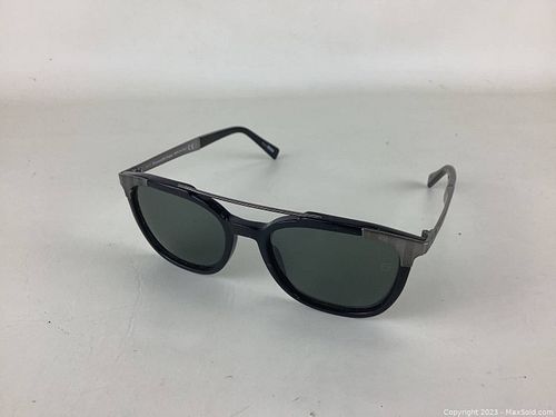 Lot #18 (1 of 9)