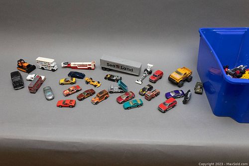 Lot #337 (1 of 9)