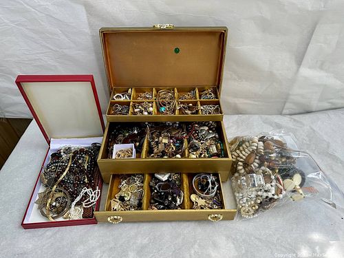 Estate Jewellrey (1 of 4)