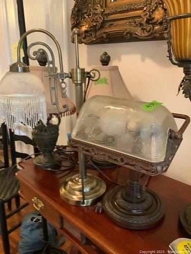 Lot #434 (1 of 12)