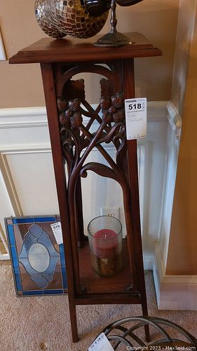 Lot #518 (1 of 9)