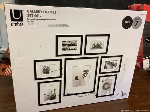 Lot #119 (1 of 4)
