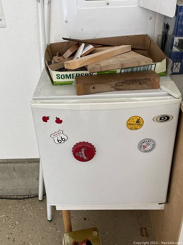 Lot #203 (1 of 3)