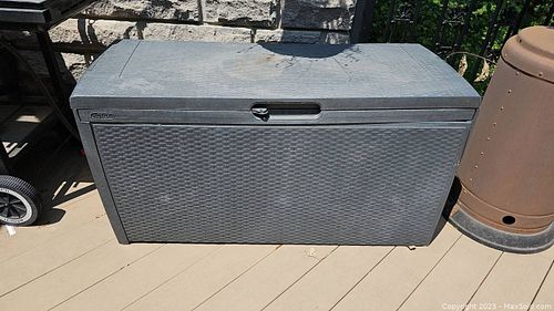 Lot #113 (1 of 6)
