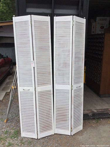 Lot #571 (1 of 6)