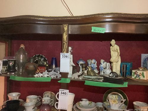 Lot #339 (1 of 9)