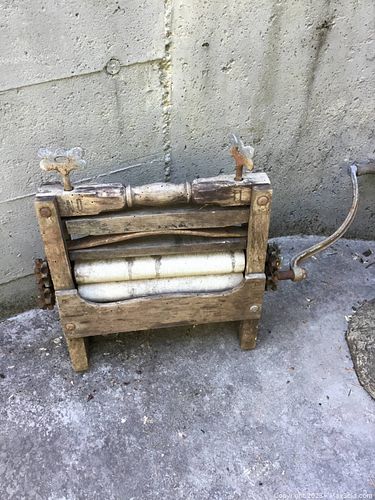 Lot #4 (1 of 2)