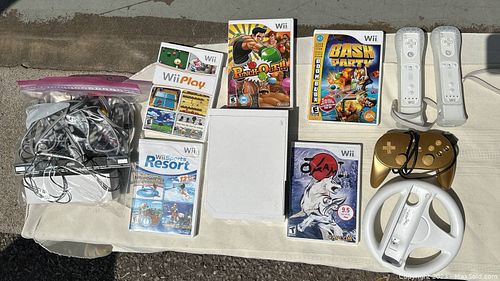 Lot #33 (1 of 8)