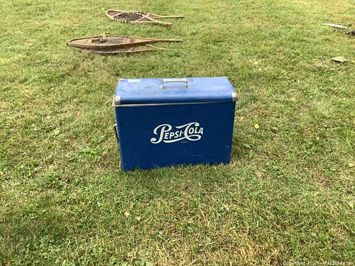 Lot #585 (1 of 9)