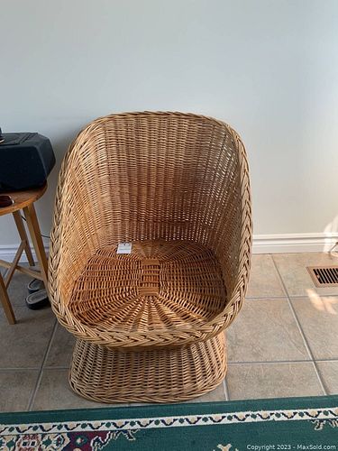 Lot #1 (1 of 8)