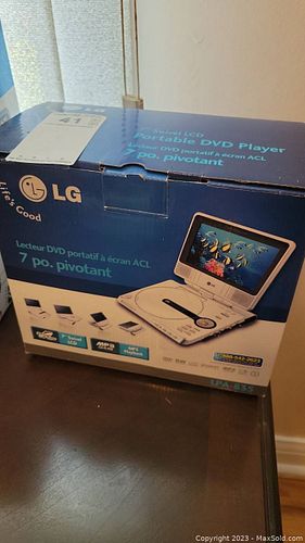 Lot #41 (1 of 8)