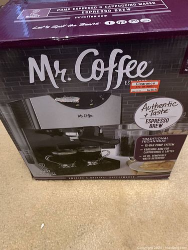 Lot #125 (1 of 10)