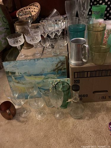 Lot #260 (1 of 24)