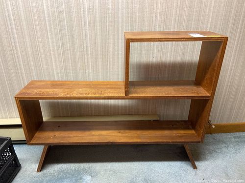 Lot #714 (1 of 7)