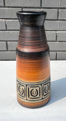Lot #418 (1 of 10)
