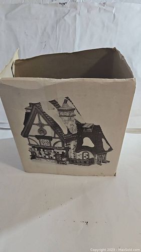 Lot #58 (1 of 7)