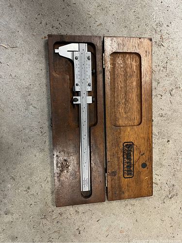 Lot #191 (1 of 4)