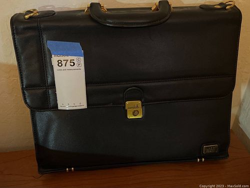 Lot #875 (1 of 3)