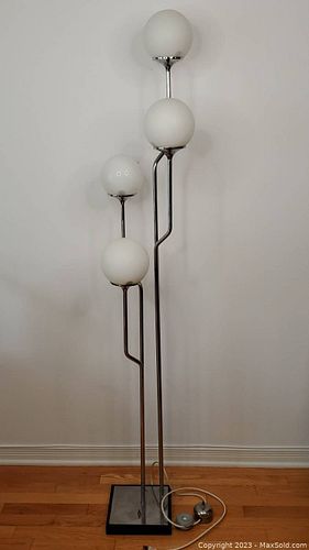 Lot #14 (1 of 11)