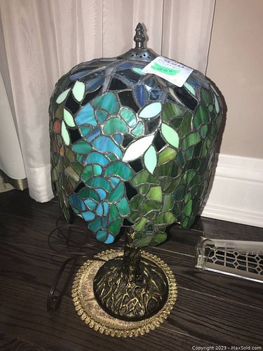 Lot #520 (1 of 6)