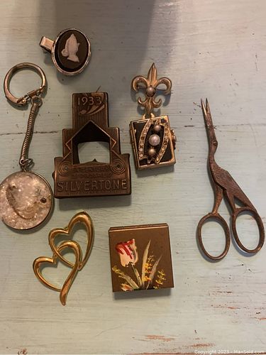Lot #200 (1 of 3)