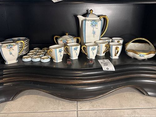 Lot #9 (1 of 10)