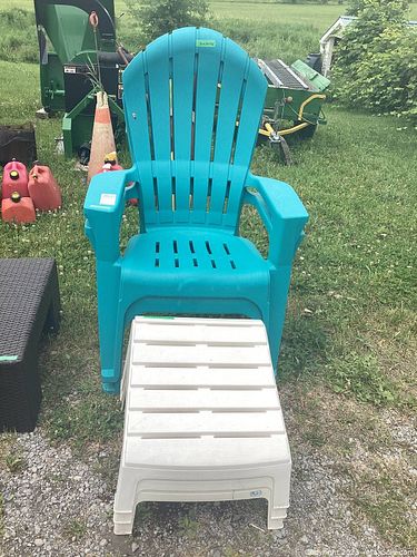 Lot #461 (1 of 8)