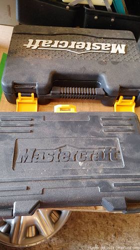 Lot #410 (1 of 6)