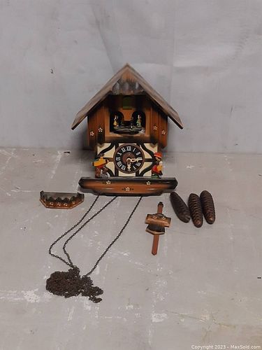 Lot #668 (1 of 6)