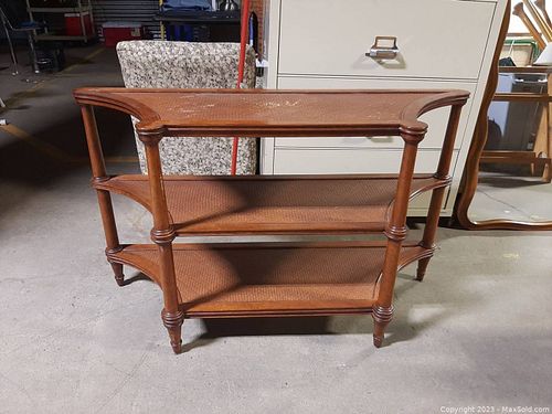 Lot #690 (1 of 6)